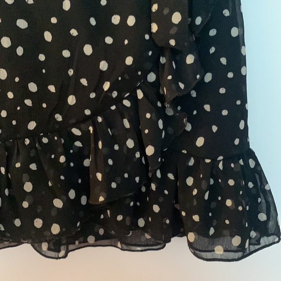 URBAN OUTFITTERS | Polka Dot Ruffle Mini Sz M - Picture 6 of 6